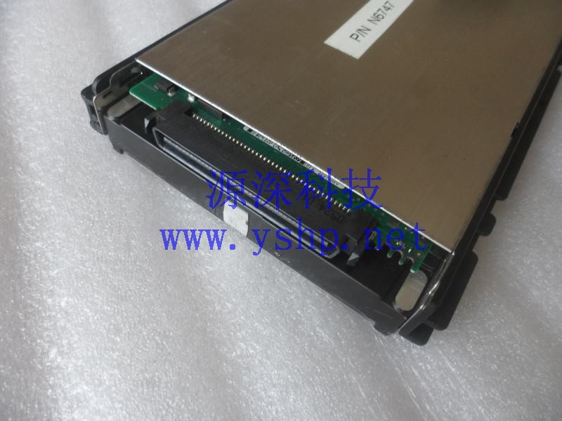 上海源深科技 上海 DELL 原装 PowerEdge PE2800 服务器 300G 10K SCSI硬盘 D5796 高清图片