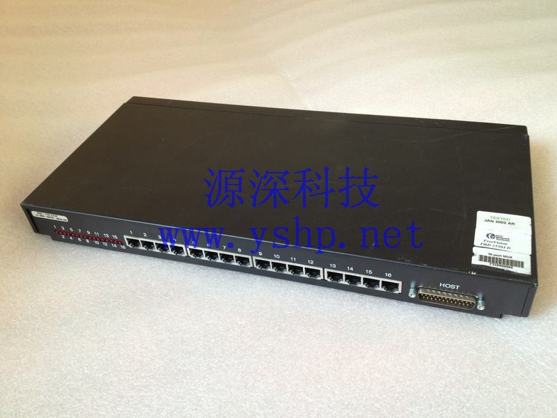 上海源深科技 上海 COMTROL ROCKETPORT RM16 RJ45 96500-8 16网口机架KVM 高清图片